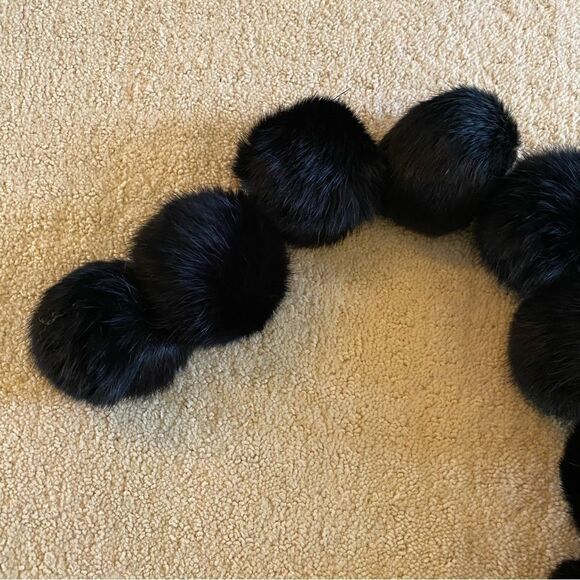 Faux fur balls winter “scarf” - Picture 2 of 4